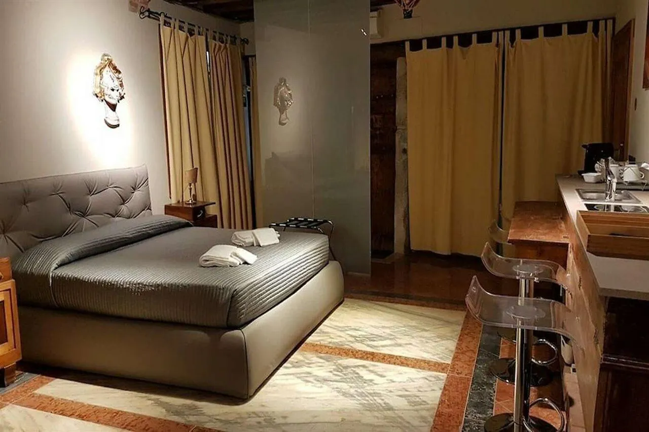 Appartamenti Miracoli Venice Apartment